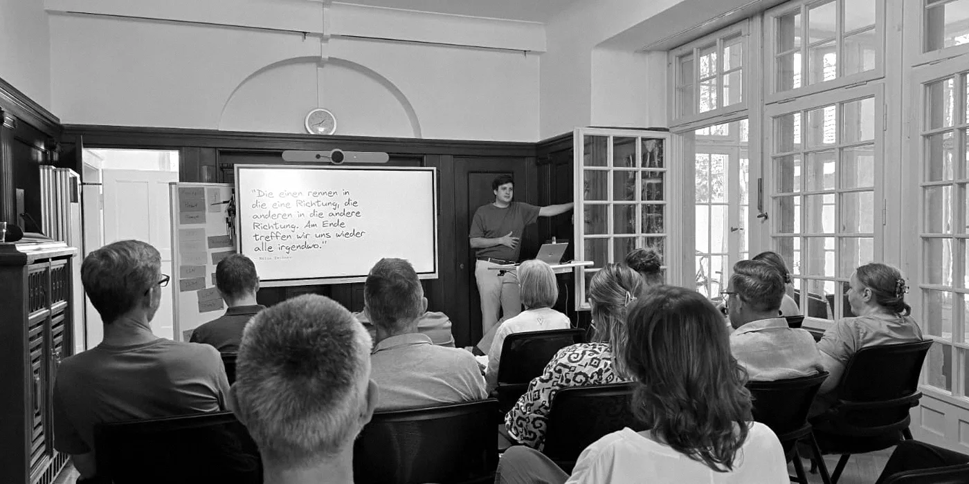 Thomas Sievering bei einem KI-Workshop im phoenix in Konstanz